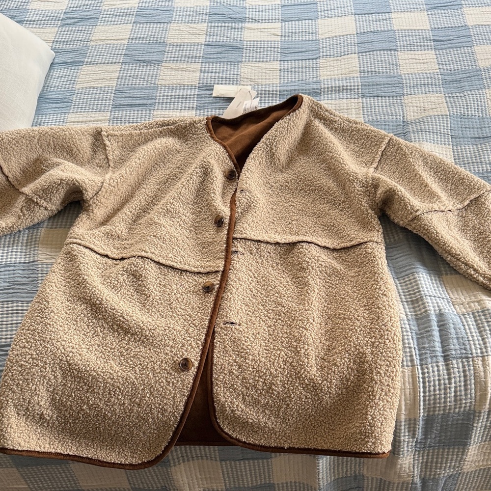 Cozy Reversible Sherpa Button-Up Jacket in Cream